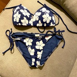Hollister Bikini navy blue+withe top size L bottom size S